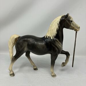 Breyer #110 Smoke Grey Cheyenne Western Prancing Horse w Chain
